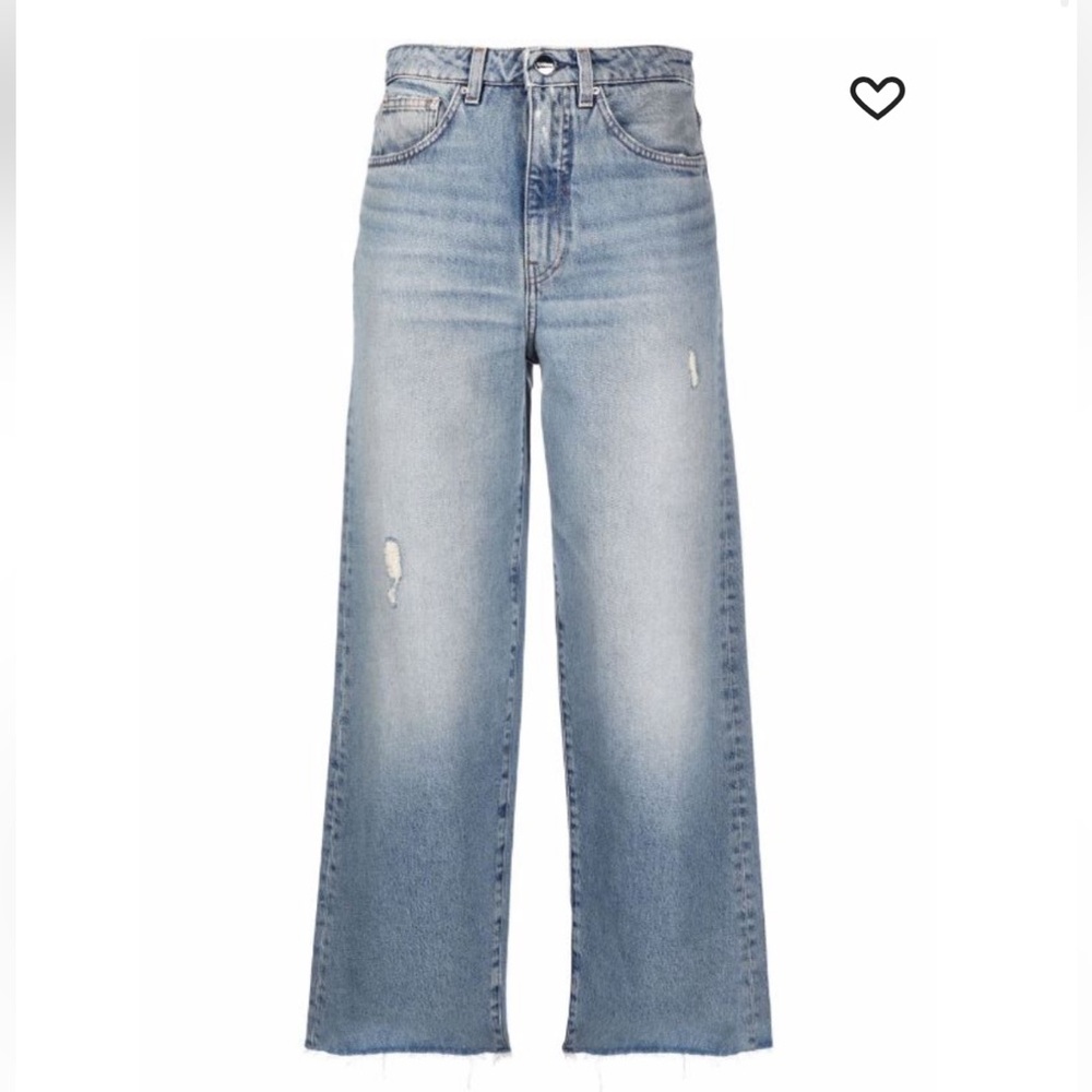 TOTEME size 26 NWT
wide-leg organic jeans